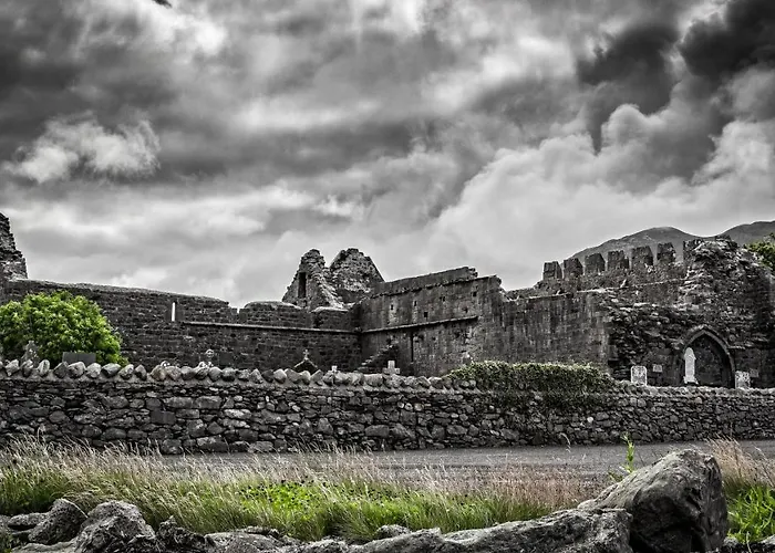 Holiday home The Hillside Westport