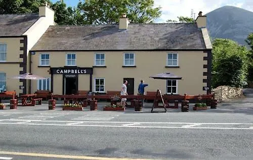 Holiday home The Hillside