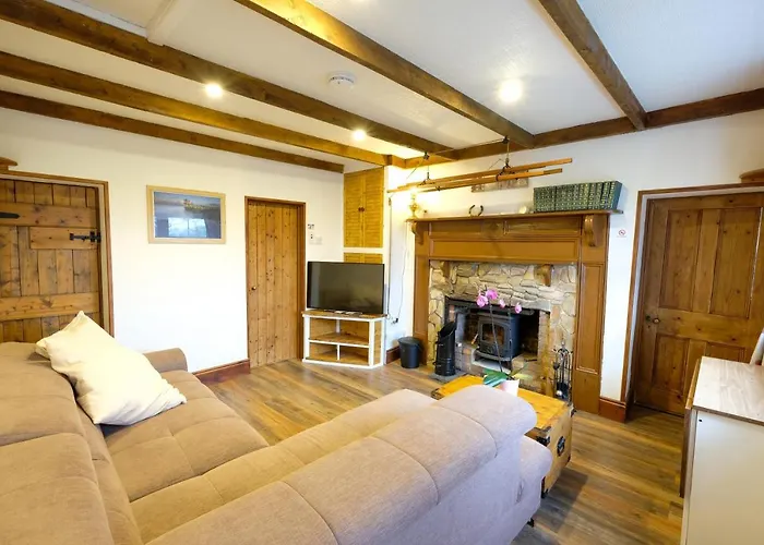 The Hillside * Westport