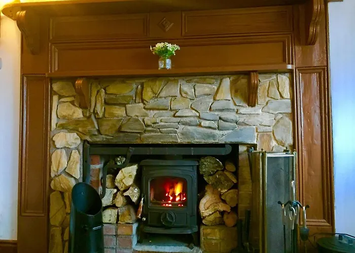 The Hillside * Westport